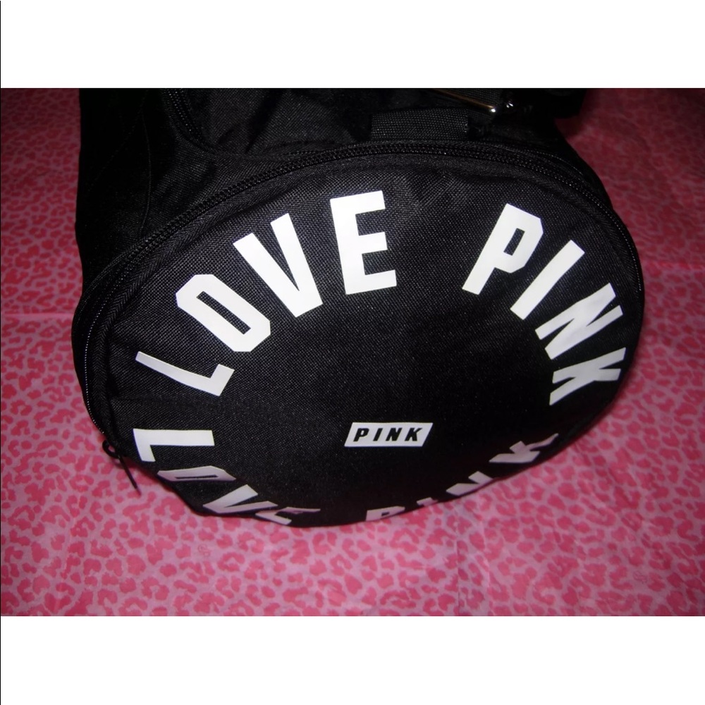 PINK Black Duffle GYM Bag Black & White LOGOS - Picture 2 of 5